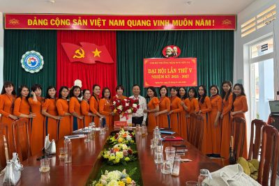 ĐẠI HỘI CHI BỘ TRƯỜNG MẦM NON SƠN CA NHIỆM KỲ 2025-2027 KHÓA V
